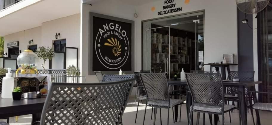 Angelo Hotel-Cafe Tolón Buitenkant foto